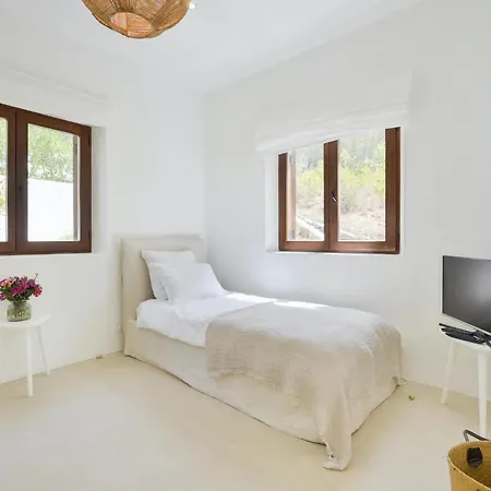 Wonderful Ibiza Blakstad San Rafael 5 Bedrooms A Tranquil Location Not Far Away From San Rafael San Rafael *