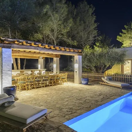 Wonderful Ibiza Blakstad San Rafael 5 Bedrooms A Tranquil Location Not Far Away From San Rafael San Rafael Villa *